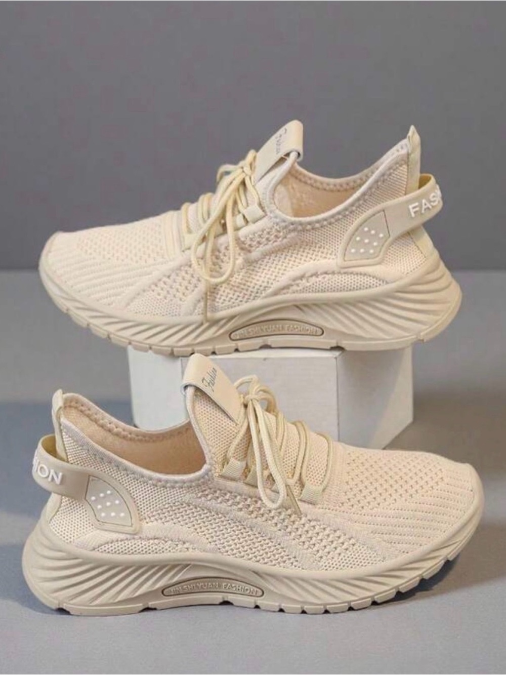 SUPER COMFORTABLE SNEAKERS WORN TWICE